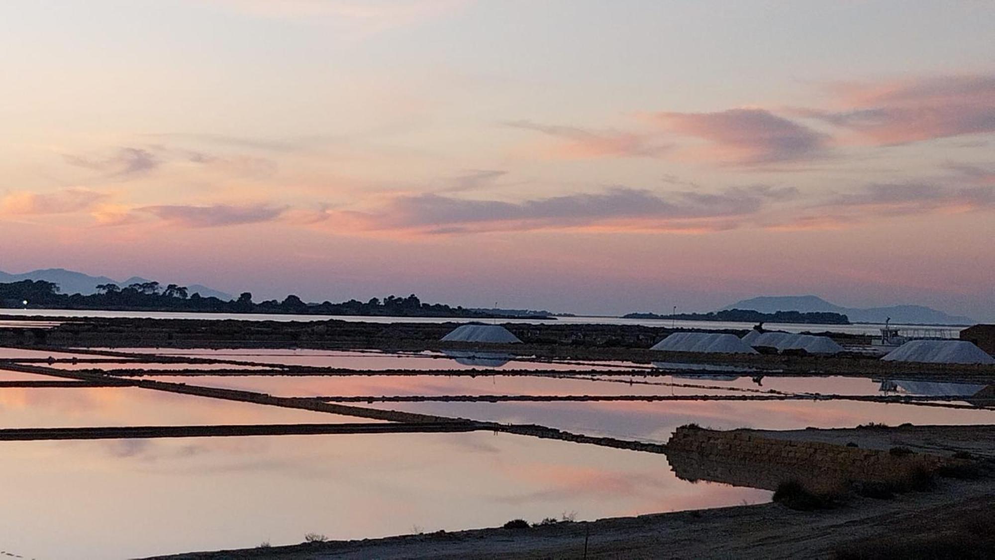 Casa Vacanze Lo Stagnone Da Rosita Marsala Kültér fotó