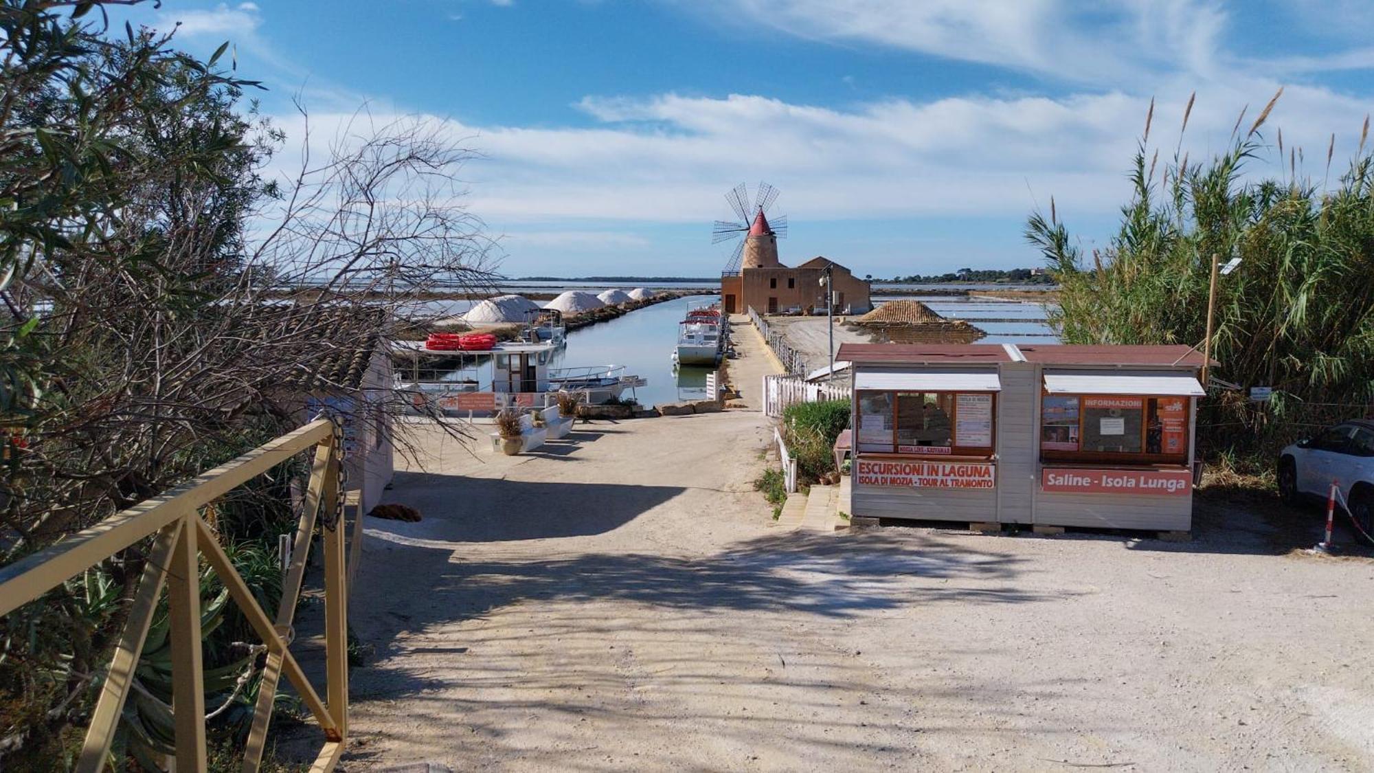 Casa Vacanze Lo Stagnone Da Rosita Marsala Kültér fotó